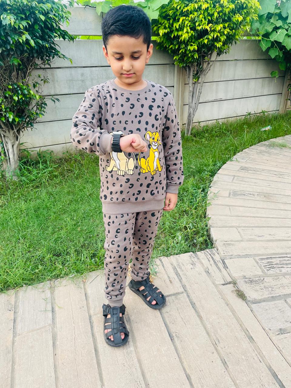 Simba Fleece Sweatshirt & Trouser